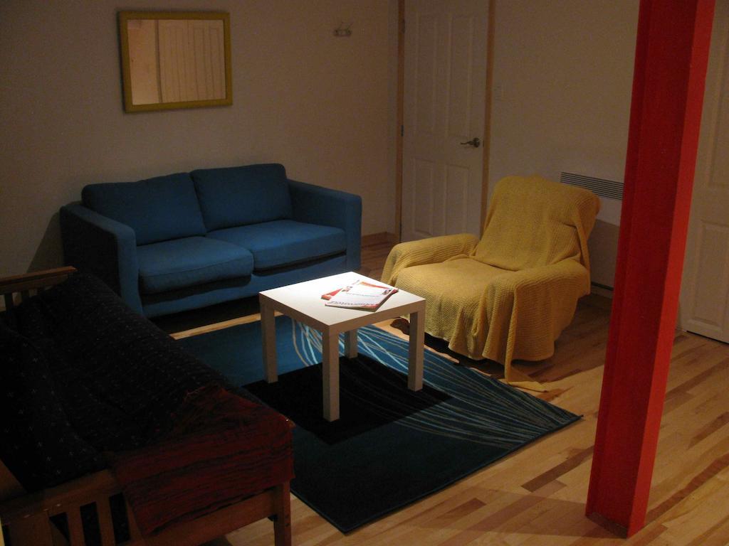 Bed & Breakfast Gite Urbain La Lanterne Montreal
